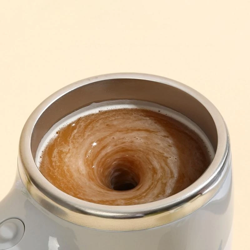 オフィス旅行用の自動攪拌マグステンレス鋼充電式回転磁気コーヒーミキシングカップ