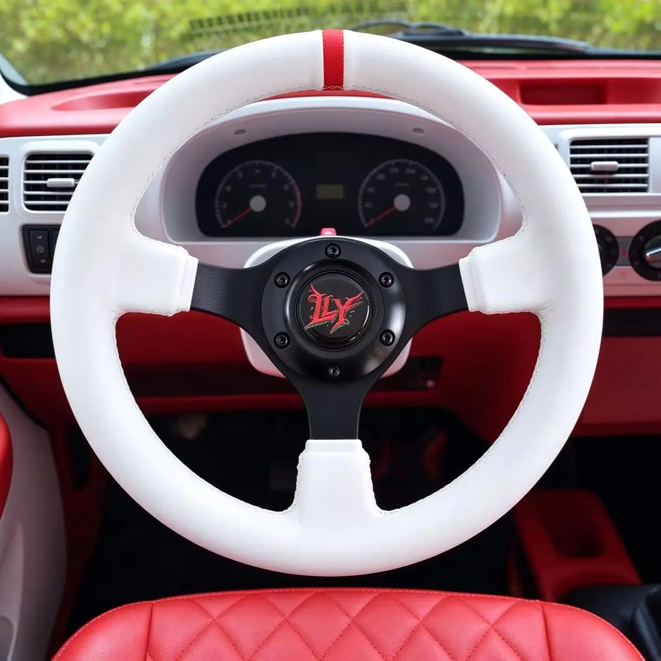 280mm White Leather Racing Steering Wheel 3 Spoke JDM Drift Sport Game Steering Wheel With LLY Logo
