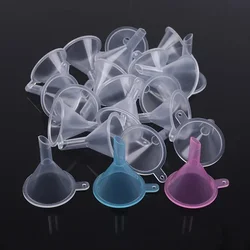 100pcs/lot Plastic Small Funnels For Perfume Mini Liquid Oil Funnels Kitchen Gadget Empty Bottle Packing Tools