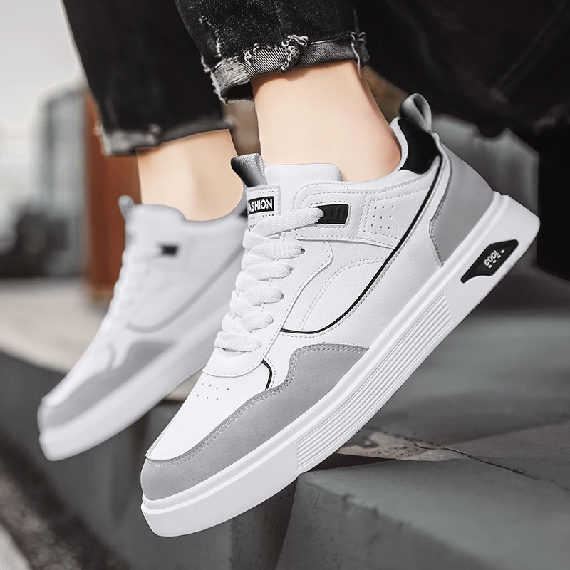 Low-top men's versatile casual sneakers, comfortable and trendy thick-soled outdoor running and skateboarding shoes