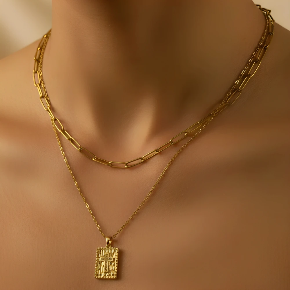 Collar de acero inoxidable de doble capa para mujer con colgante cuadrado dorado y conjunto de cruz, cadena con clip, accesorio de joyería de moda