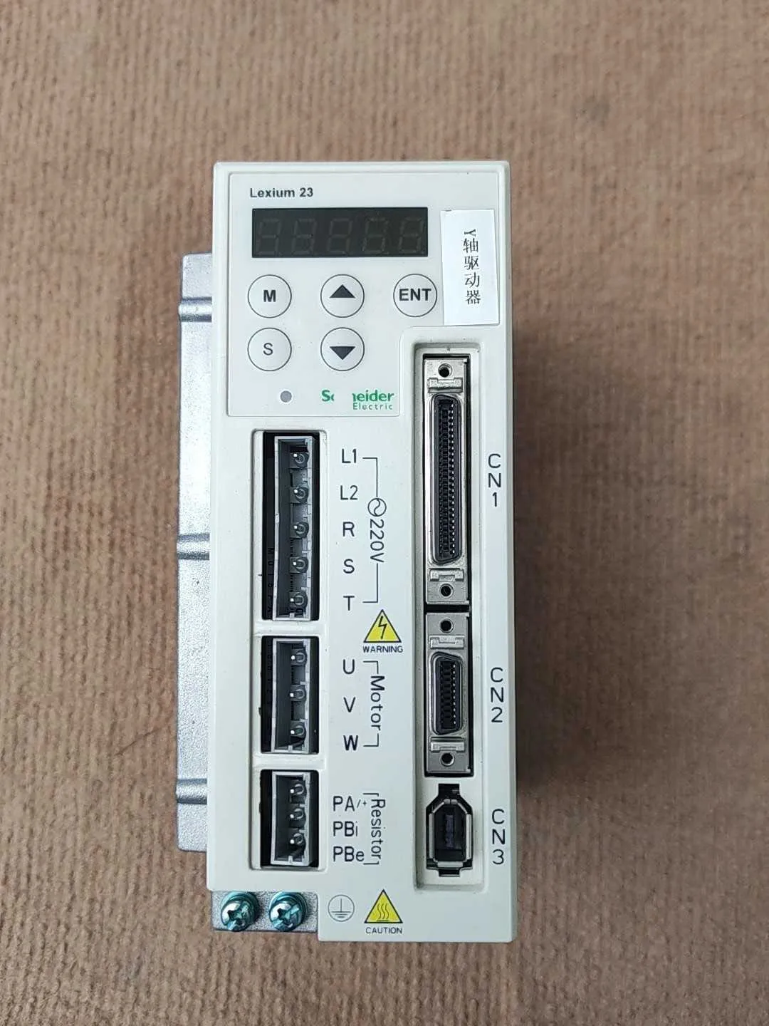 Motor servo da movimentação LXM23CU04M3X BCH0602O11A1C para Schneider