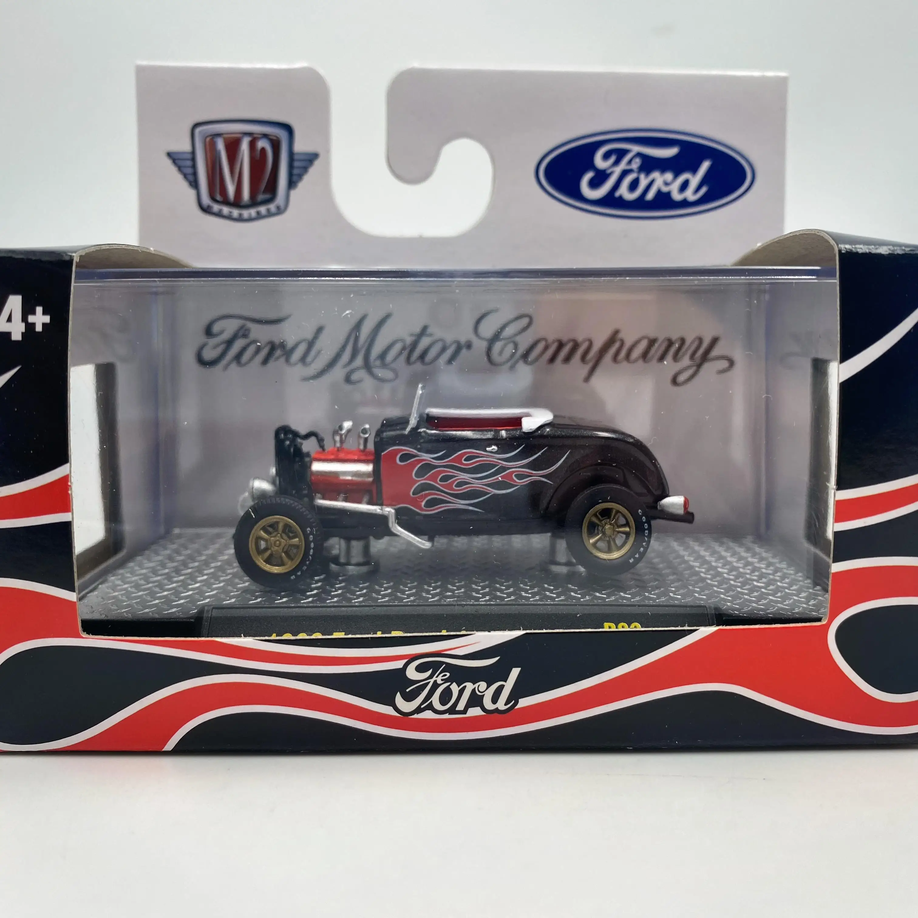 Máquinas M2 1/64 1932, Ford Roadster, coche de aleación fundida a presión, colección de modelos, exhibición, regalo para niños