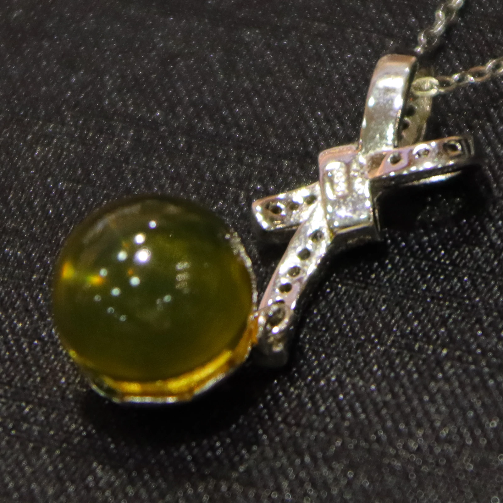 Natural Mexican Blue Amber Pendant 10mm Round Pure Silver Diamond Bow Charm Necklace For Women Sweet Luxury Jewelry Gift