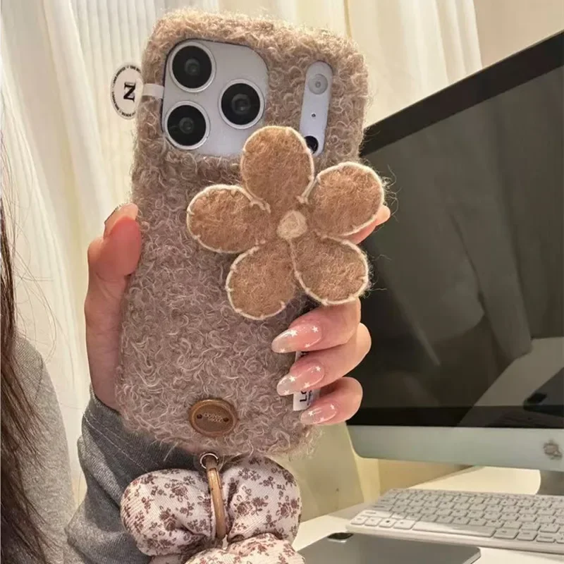 

Полный чехол для телефона «Плюшевый коричневый» с 3D цветком для Iphone 17, 16, 15, 14, 13, 12, Pro Max и 17 AIR 15 Pro, задняя крышка с защитой от падения для девочек