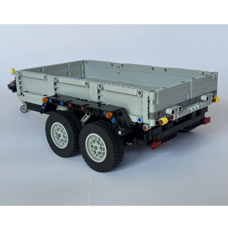 

MOC-258735 New Urban Small Three-Axle Trailer Building Block Model 688 Parts Boys Children's Birthday Christmas Toy Gift