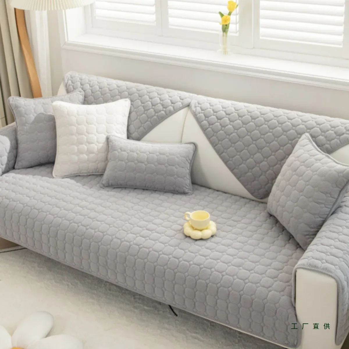 2026 Plaid Plush Velvet Sofa Cover Universal Non-Slip Thickened Living Room Sofa Cover Warm Flannel Sofa Cushion Armrest Towel