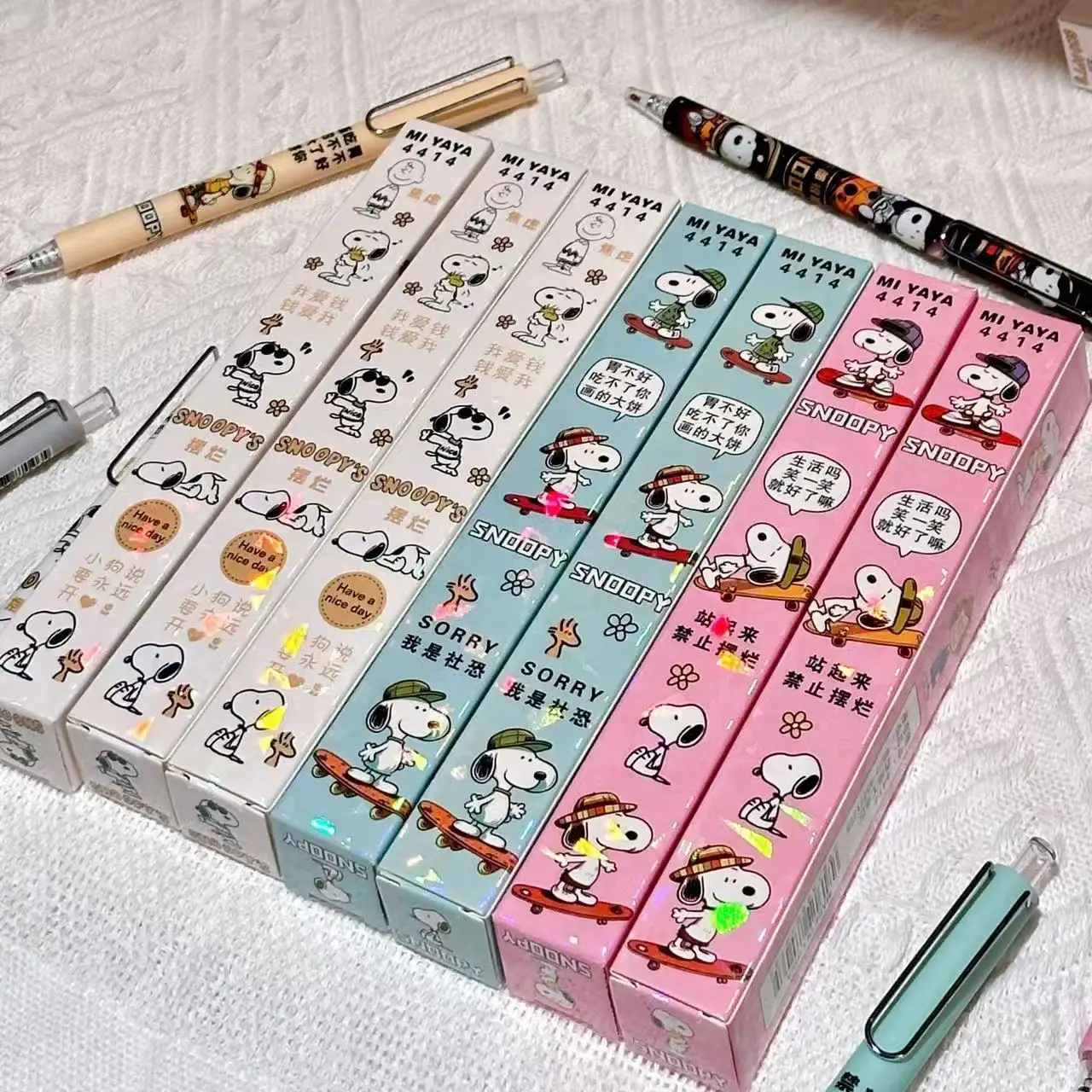 0.5 黒色中性ペンセット - ランダム 1/2/4/6本 学校文具 学生用 子供の書き込みと描画用ギフト