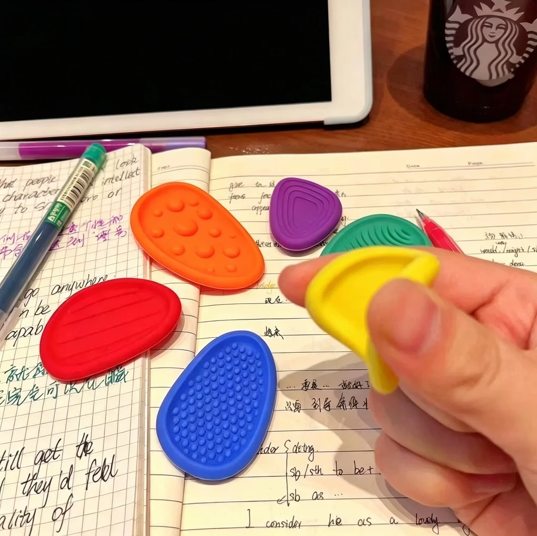 Sensorische Textur-Sorgensteine: Weiche, lustige Fidget-Spielzeuge für Erwachsene mit Autismus – zur beruhigenden Stress- und Angstlinderung, tragbares Handspielzeug als Geschenk – Detail 5