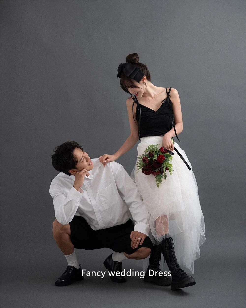 Fancy Simple Black And White Wedding Dress Korea Photo Shoot A Line Soft Tulle Bridal Gown Spaghetti Straps Dresses customized