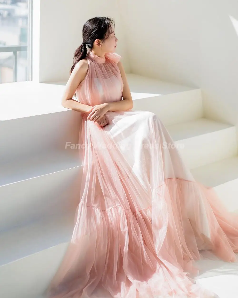 Vestido de novia rosa Simple de lujo, sesión de fotos de Corea, vestido de novia sin mangas de línea A, vestidos de novia de cuello alto personalizados