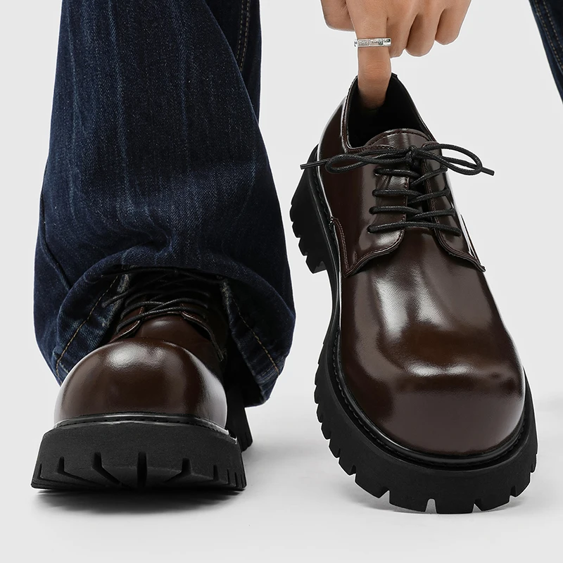 Spring Autumn Men Thick Soled Derby Shoes with Gear Soles Anti Slip Simple Atmospheric Suitable for Daily Commuting Shoes