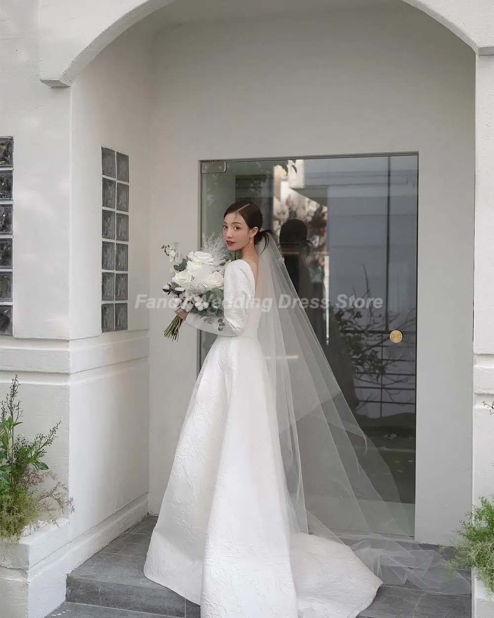 Vestido de novia elegante con cuello cuadrado, traje de manga larga con flores, hecho A medida, para jardín