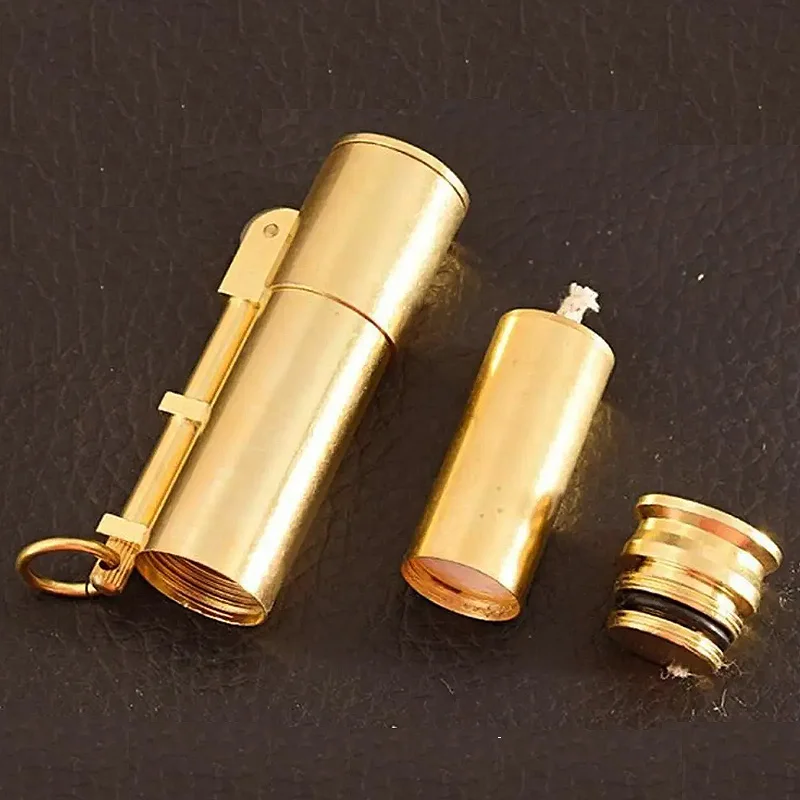 WW2 Vintage Brass Trench Oil Lighter Pull-rod Creative Retro Personality Sandwheel Kerosene Lighter Wholesale 72*25*19mm