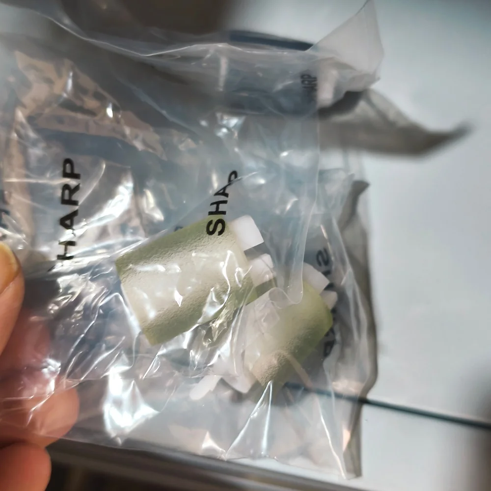 

2X NROLR2120FCZZ NROLR2125FCZZ NROLR2126FCZZ Ролик захвата подачи для Sharp MX 2630 2650 3050 3060 3070 3150 3550 2651