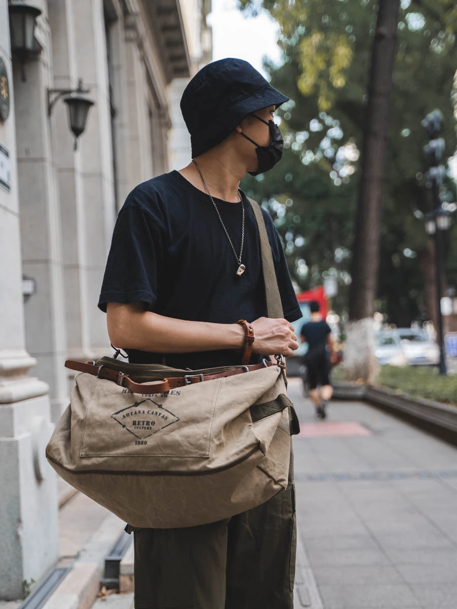 

vintage high-quality padded canvas men's large-capacity travel bag outdoor sports fitness handmade luggage crossbody bag