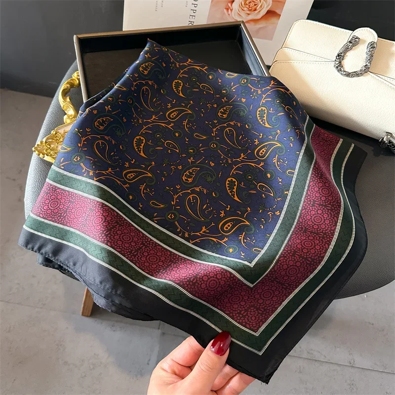 Quadratischer Schal für Damen, Seidengefühl, Haarbänder, Halstuch, Bandana, Schals, Damenmode, bedruckt, Kopftuch, Bänder, 2025, Frühling – Detail 6