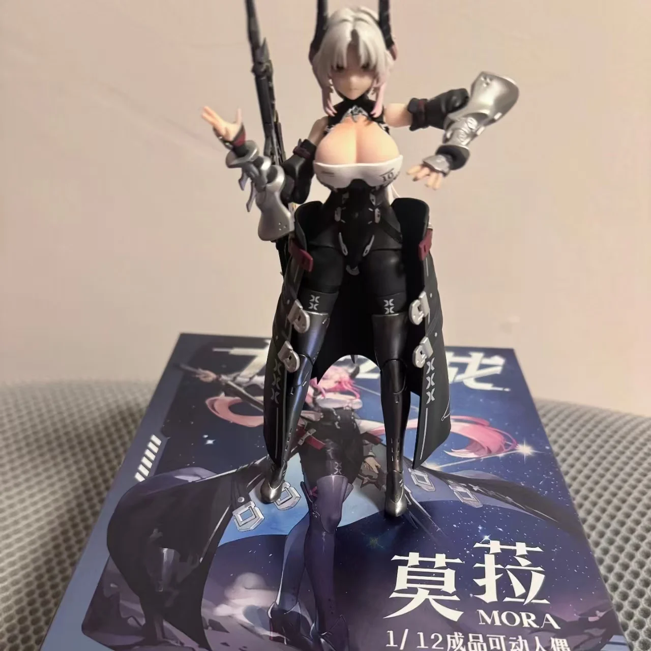 

Hot Original Twelve Great Wars Twelve Constellations Mola 1/12 Joint Movable Doll Finished Handmade Model Collection Ornament