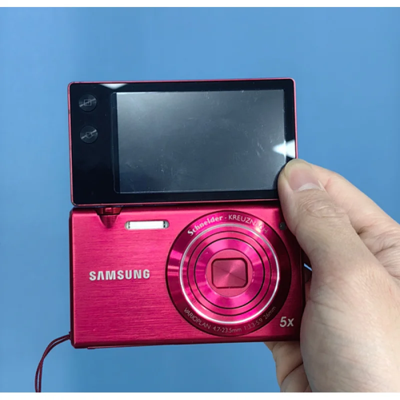 UU لكاميرا سامسونج MV800 صورة شخصية قابلة للطي Vlog 5X زووم بصري 16.1MP 90% جديد أحمر