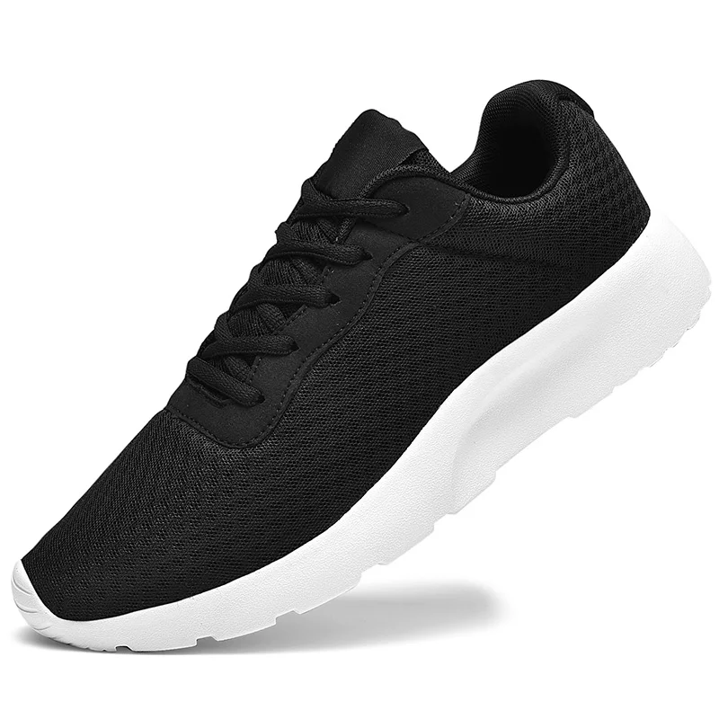 

2025 Lightweight Men Casual Shoes Breathable Slip on Male Casual Sneakers Anti-slip Men's Flats Outdoor Walking Shoes Size 39-47