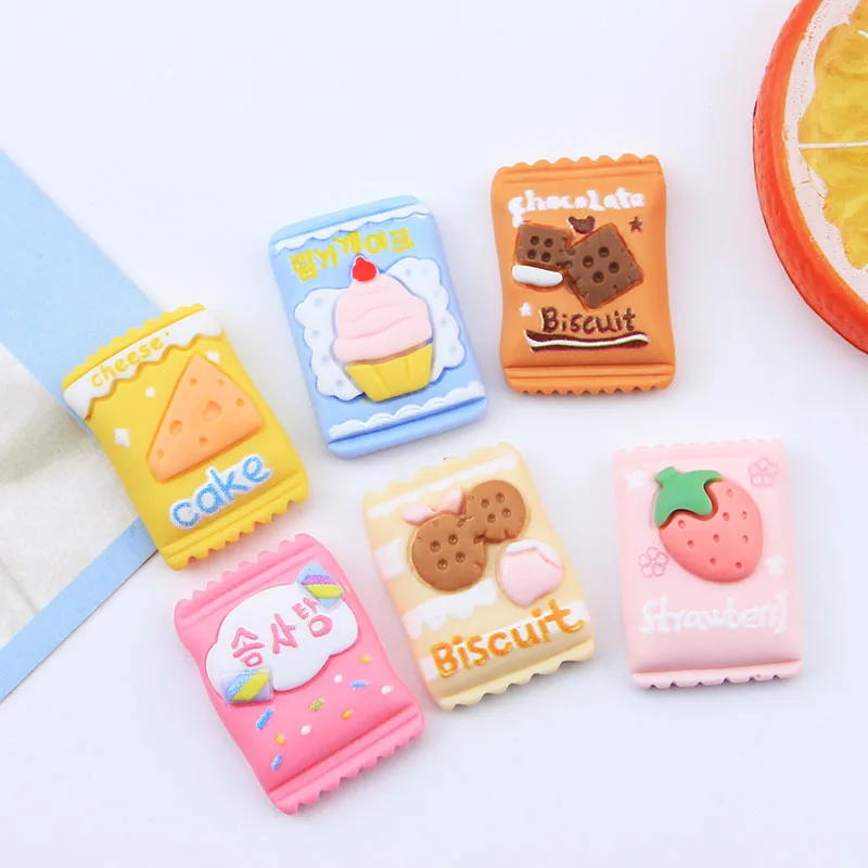 Cabochon con retro piatto in resina Sweet Candy per album di ritagli Artigianato fatto a mano 10 pezzi Accessorio decorativo per giochi di cibo Ciondoli di melma fai da te