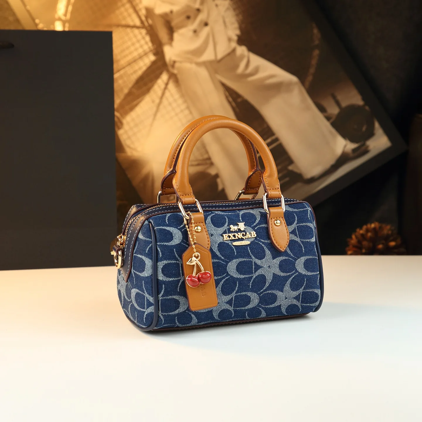 

Elegant Designer Diaper Bag For Women Luxury Crossbody Bag Minimalist Vintage Tote Leather Best For Shopping And Travel