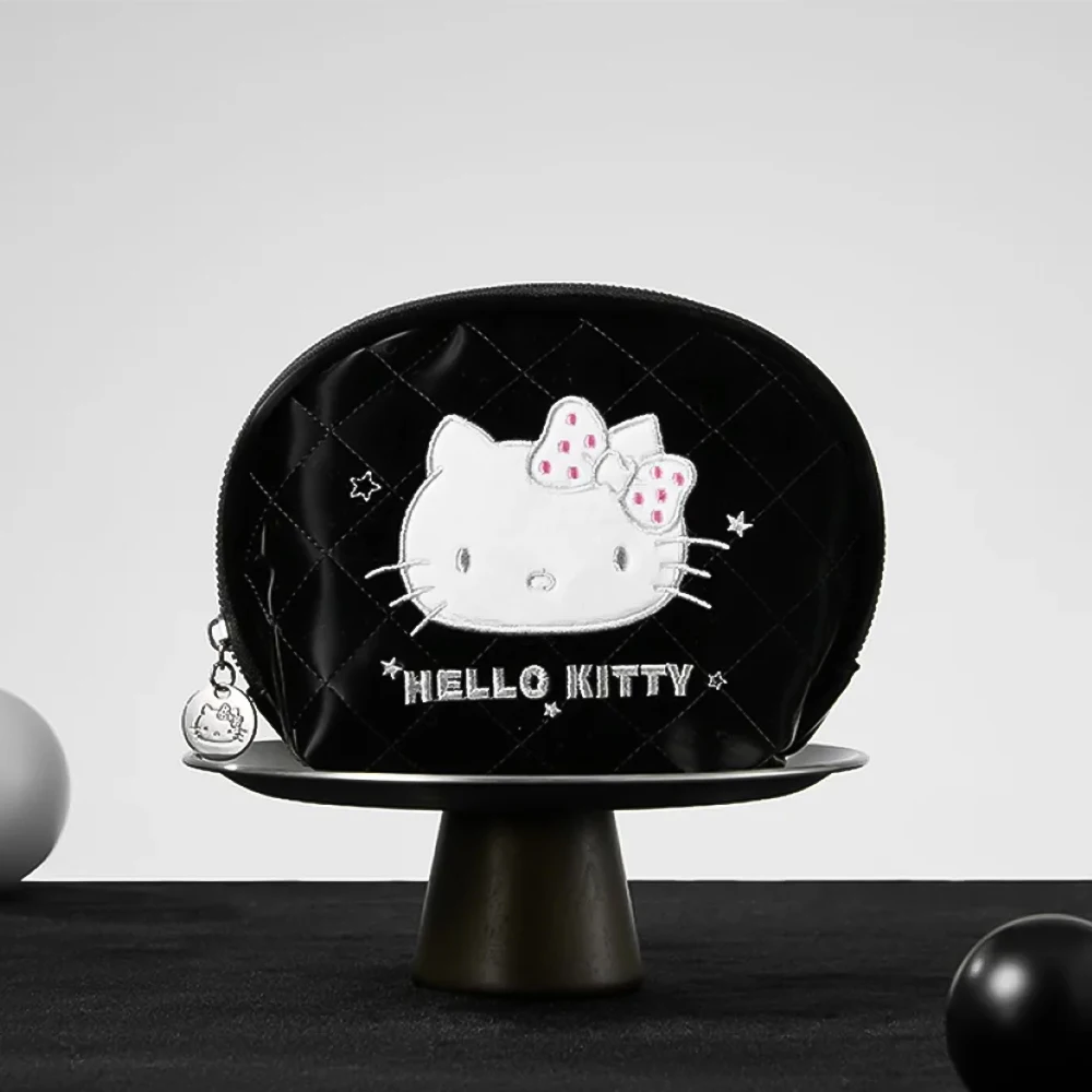 

HelloKitty Black White Shell-Shaped Cosmetic Bag - Cute Portable Makeup Pouch for Women & Girls, Travel, Daily Use, Gift Idea