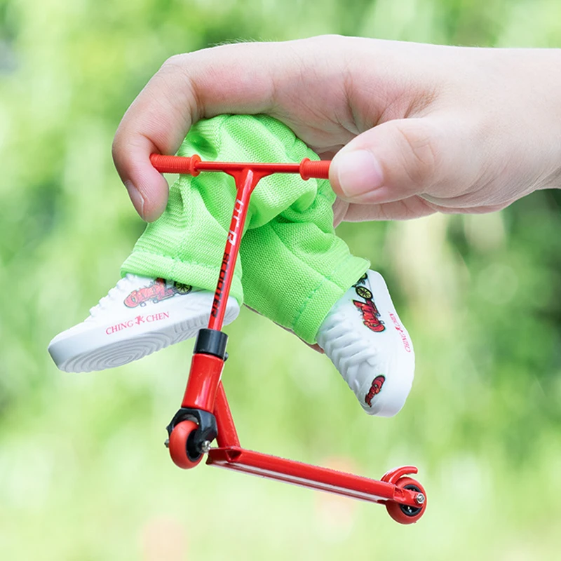 Finger Toy Shoes Mini Skateboard Shoes Sports Shoes Finger Scooter Kids Toy Gifts