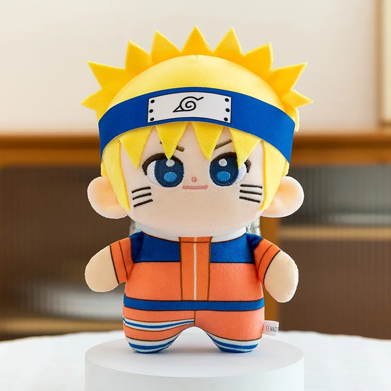 Anime nuevo Naruto figura Sasuke Sakura Kawaii Kakashi juguetes Linda decoración de la habitación de la muñeca para regalo de cumpleaños
