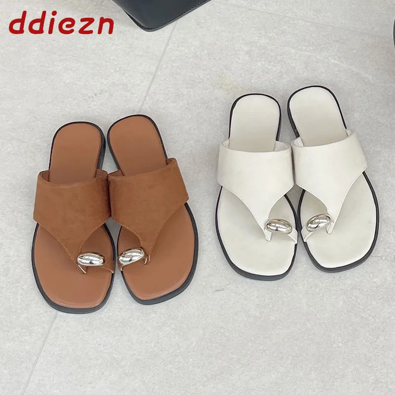 

Весенне-летние пляжные шлепанцы, женские тапочки на плоской подошве, женские сандалии, шлепанцы, модные металлические роскошные женские тапочки на плоской подошве, обувь
