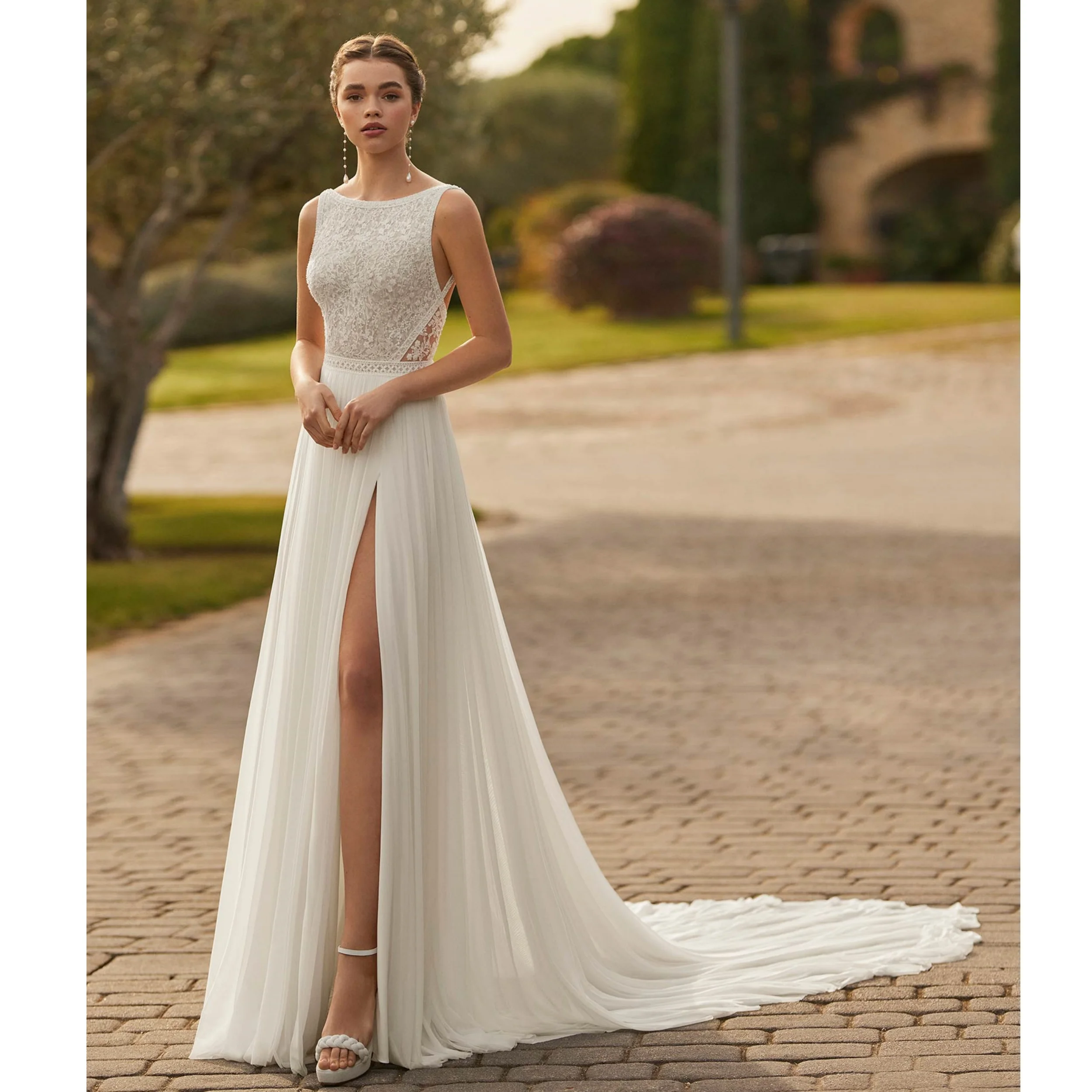 

Boho Wedding Dresses for Women A Line Lace Sleeveless Bridal Gowns Customized High Slit Robes de Soriee Summer Beach Party