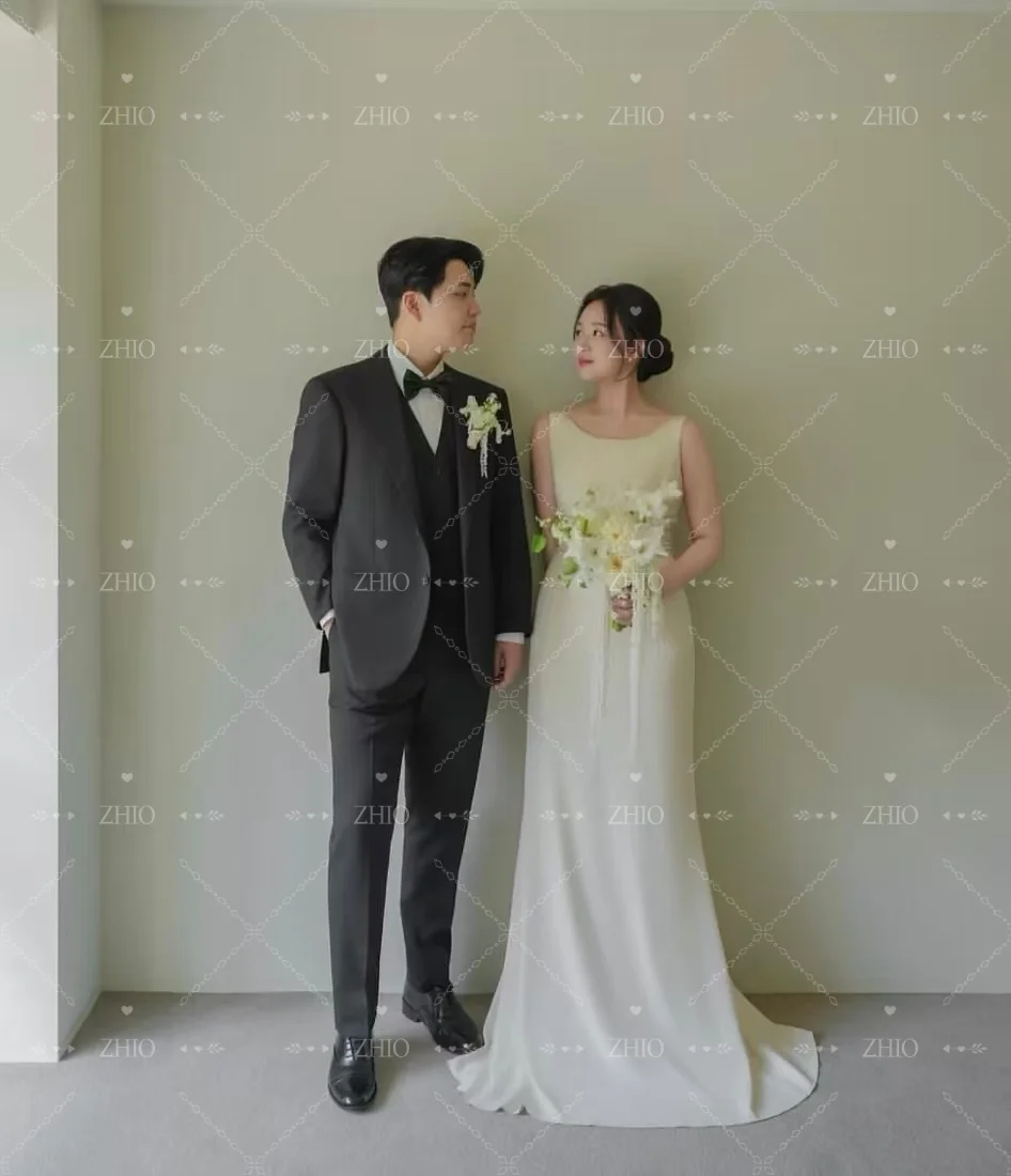 ZHIO Elegante abito da cerimonia nuziale Colletto rotondo Maniche lunghe fino al pavimento Raso avorio Corea Servizio fotografico Abito da sera Personalizzato nnegolare