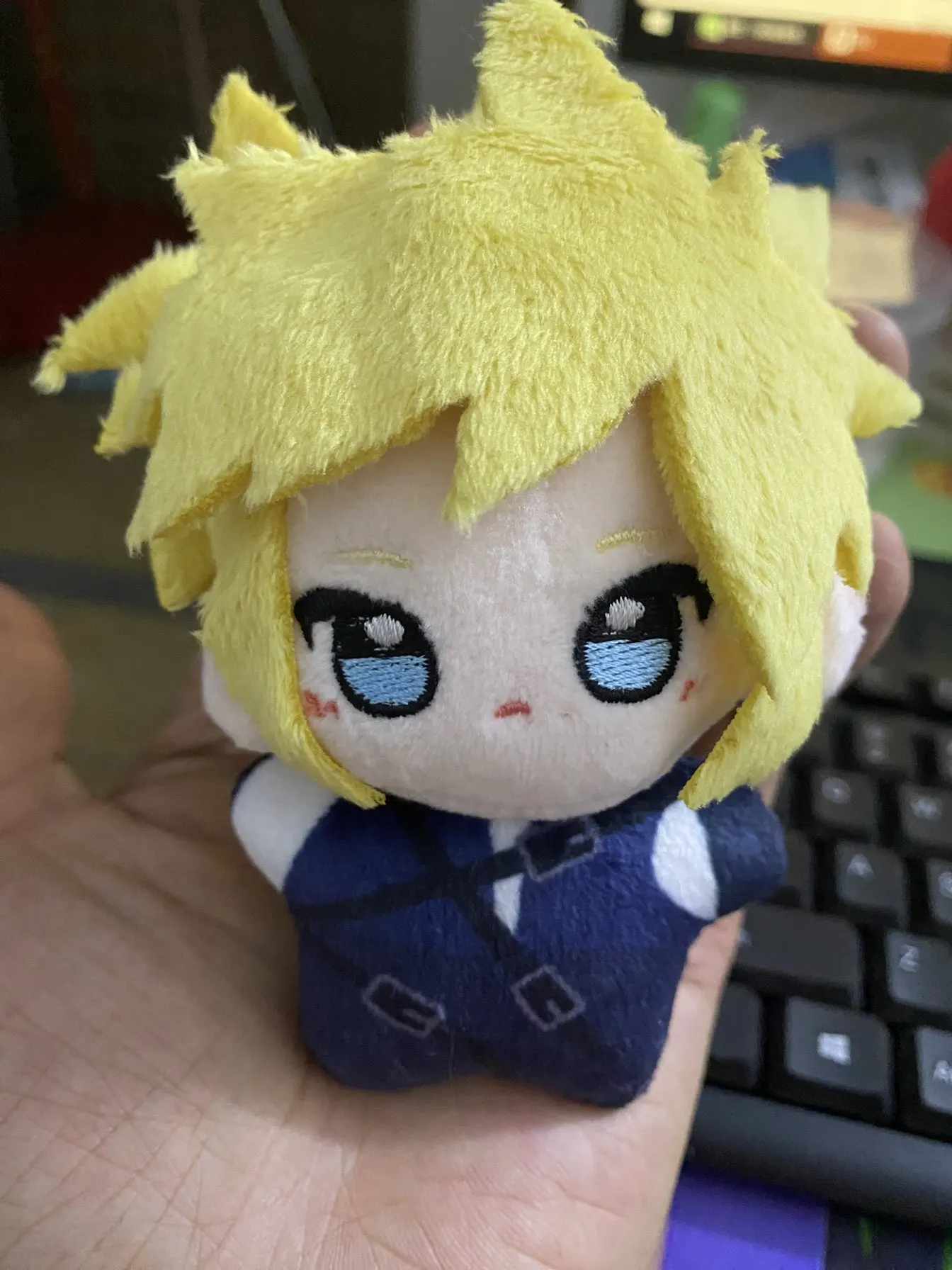 Final Fantasy VII Cloud Strife Cosplay Anime Plush 10CM Stuffed Body Plushie Cartoon Pendant Knapsack Ornament Birthday Gifts
