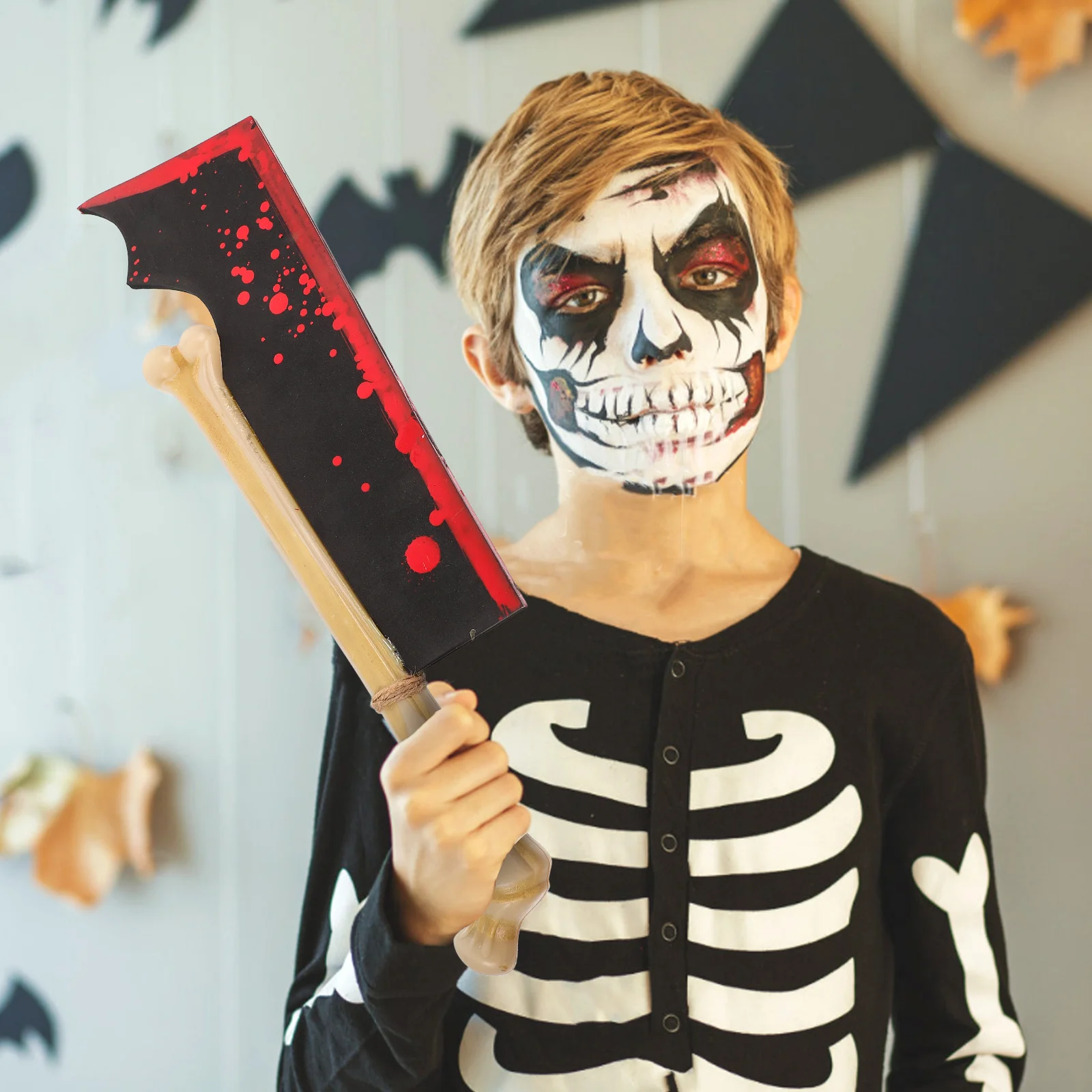 

Foam Bone Cutter Halloween Costume Party Trick Prop Lightweight Simulated Fake Cutter Prop Halloween Cosplay Props