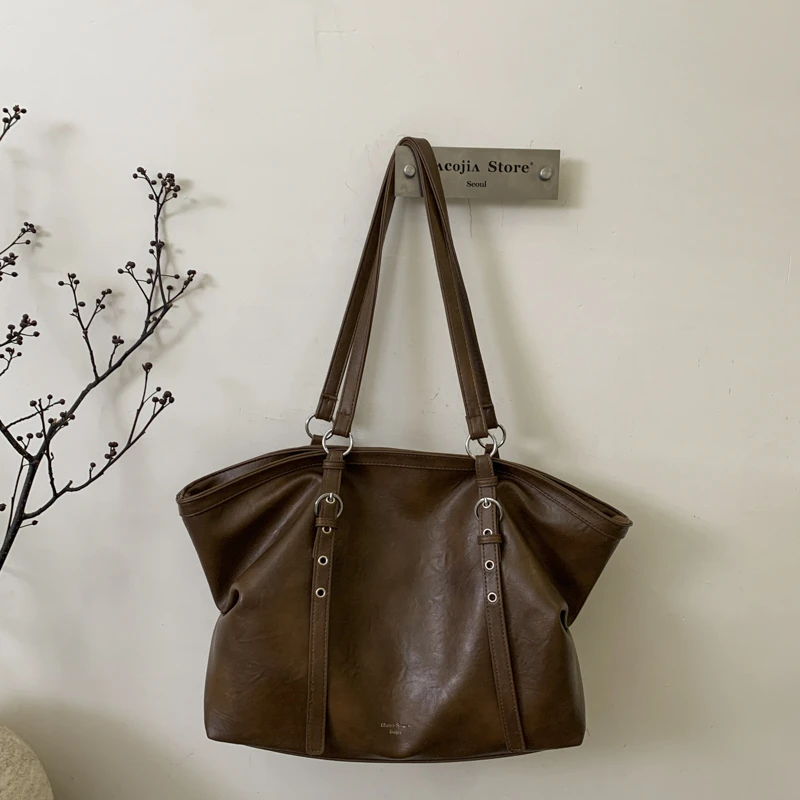 

Модные большие вместительные однотонные супер крутые женские сумки на плечо из искусственной кожи, высококачественные весенние повседневные универсальные простые сумки-тоут для поездок на работу