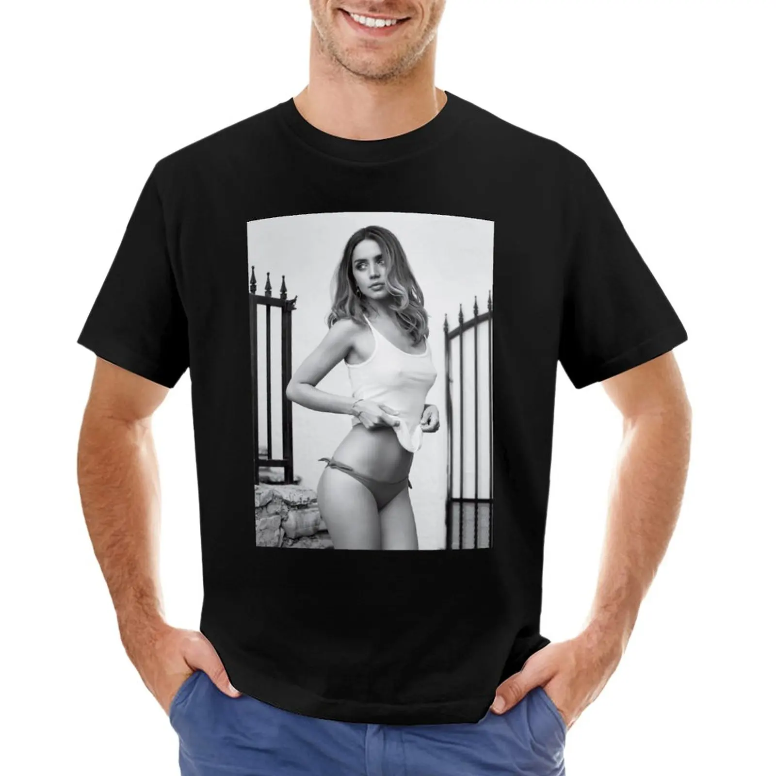 

Ana de Armas T-Shirt custom t shirts design your own Oversized t-shirt mens graphic t-shirts big and tall