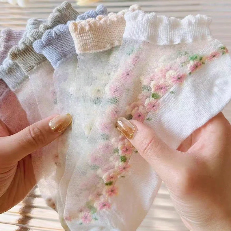 4/7 Pairs Of Women'…