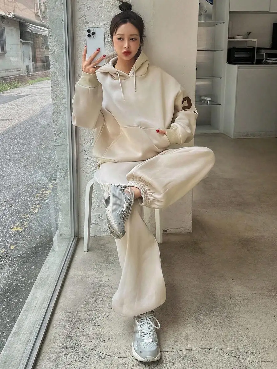 

Womens Thermal Lined Hoodie And Drawstring Sweatpants Casual Tracksuit Set