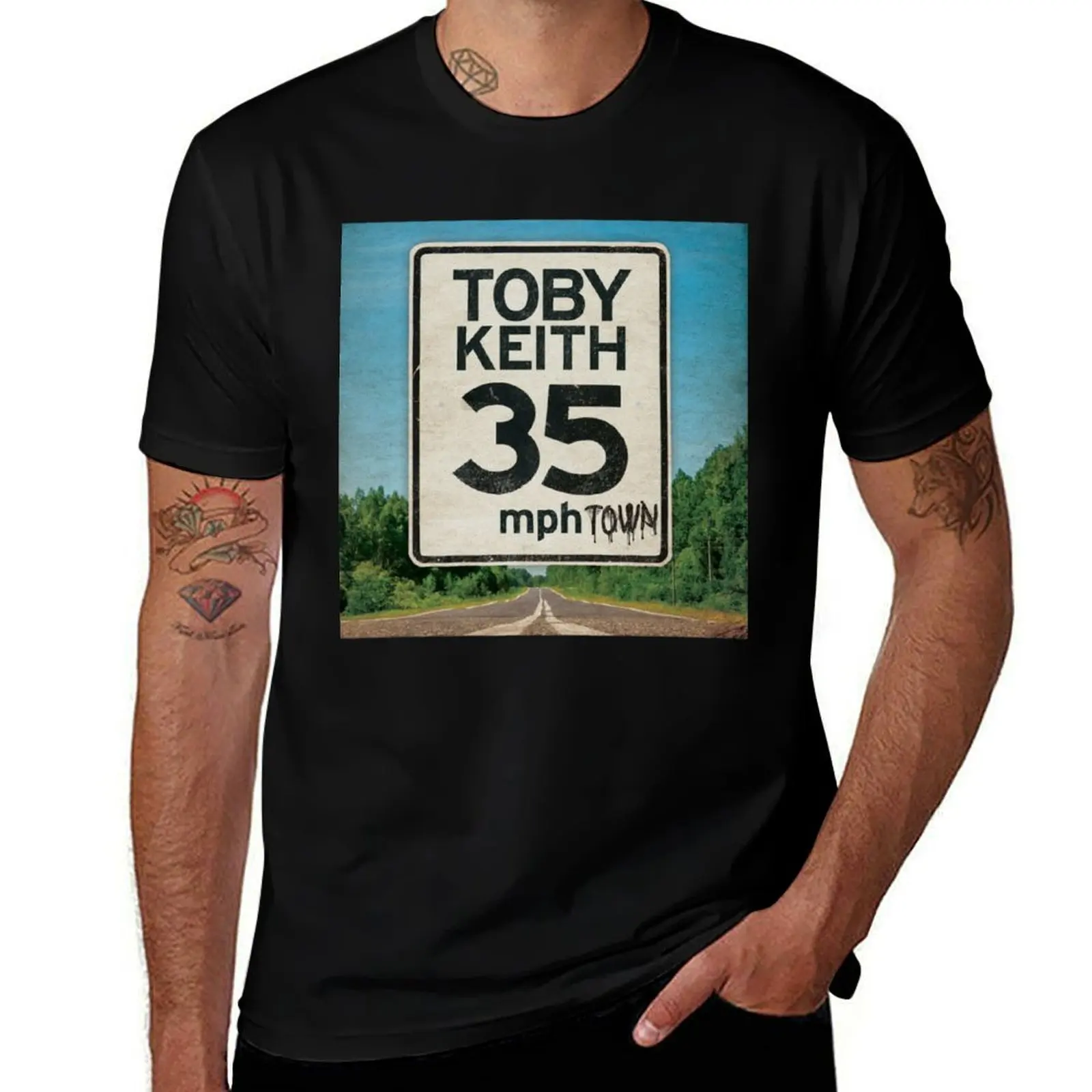 

Toby Keith 35 mph town T-Shirt man t shirt luxury printed t shirts for man T-Shirt