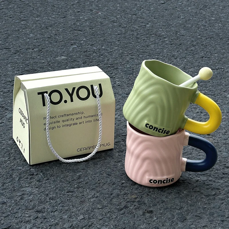 

2025 New Internet-Famous High-Aesthetic Gift Ceramic Water Cup Sophisticated Cream-Style Home Coffee Cups Office Simple Mug