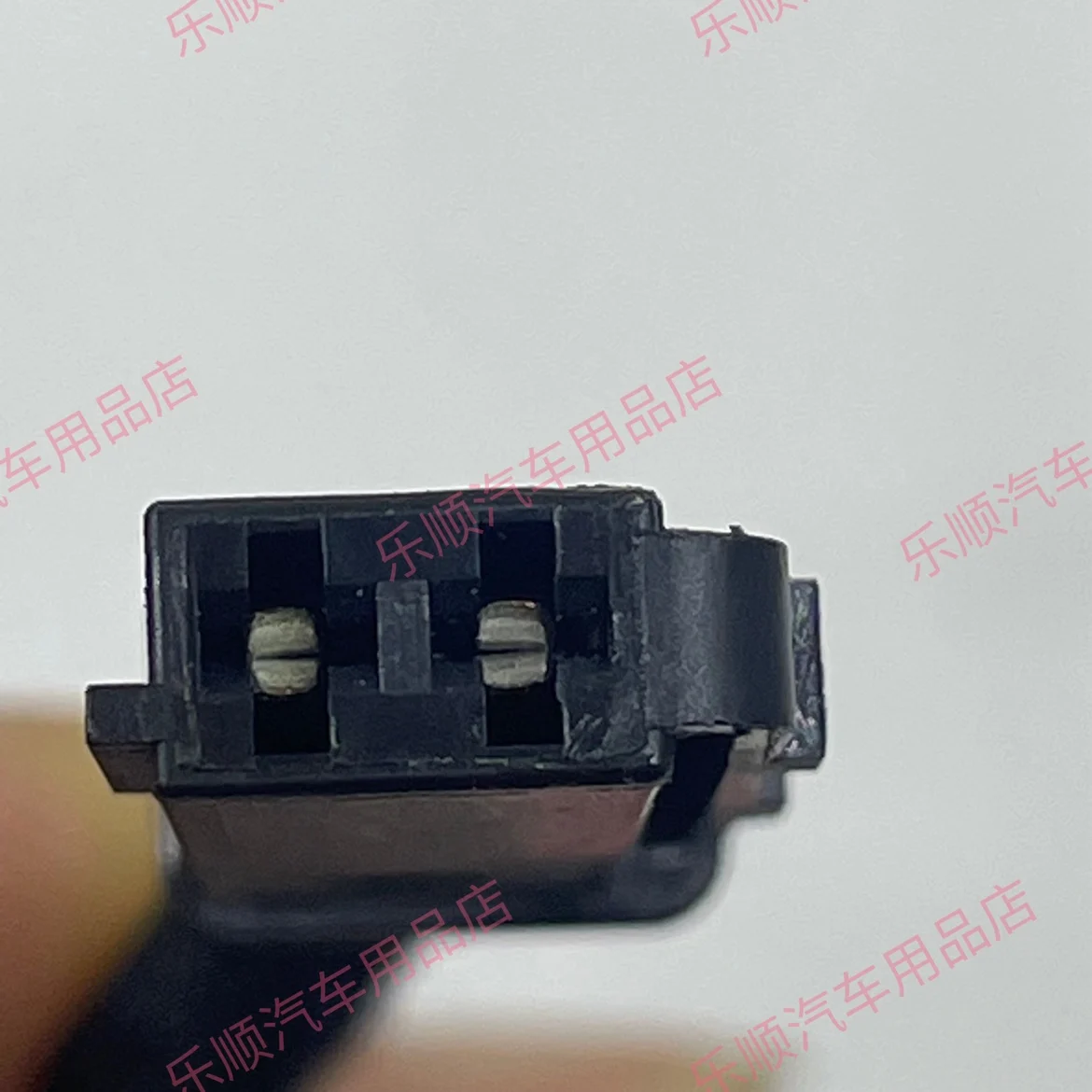 Verano ambience light adapter wiring harness Buick  three-box door interior panel light  lossless line one divided into two