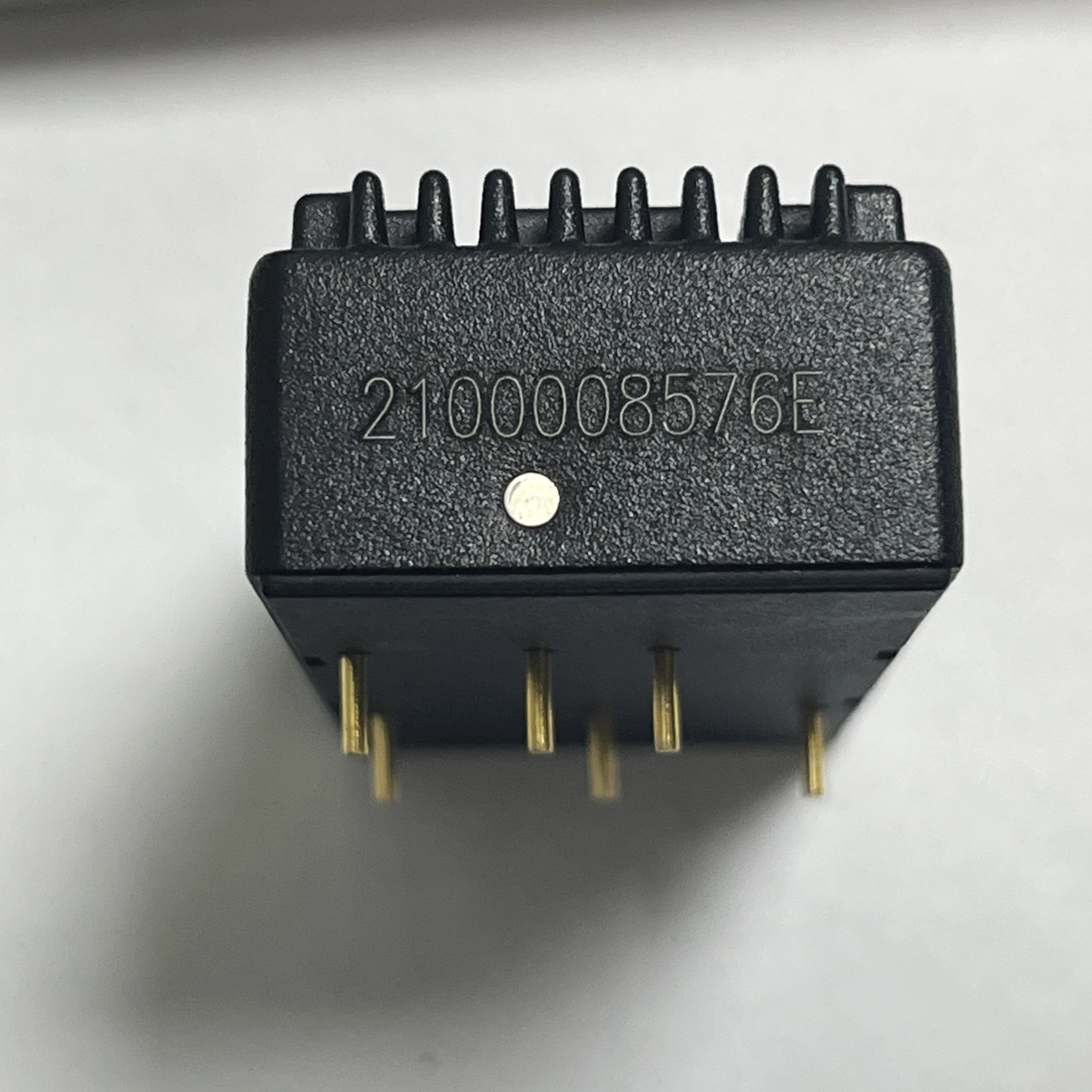 1PCS/LOT   12VDC 20W  51.4x26.2x16.5mm  6-DIP  URB1D12LMD-20WHR3   ISOLATED MODULE DC DC CONVERTER