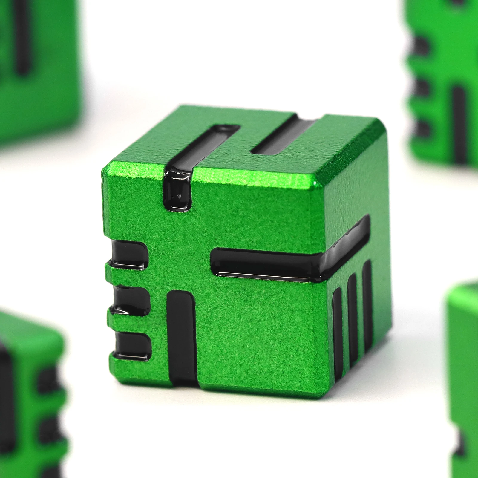 

D6 Metal Dice, 16mm 6 Sided Dice Set, ZHOORQI 6Pcs/Set Concept Glittery Lines D6 Dice for DND, Tabletop RPGs Gifts