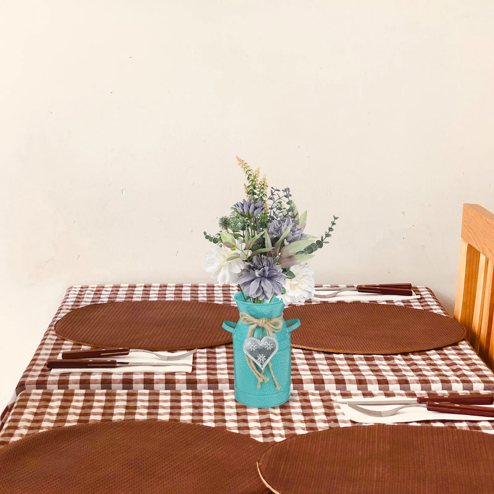 

Vintage Iron Flower Bucket Pastoral Style Home Decor Flower Vase Plant Pot Rustic Metal Planter Bucket for Living Room Garden