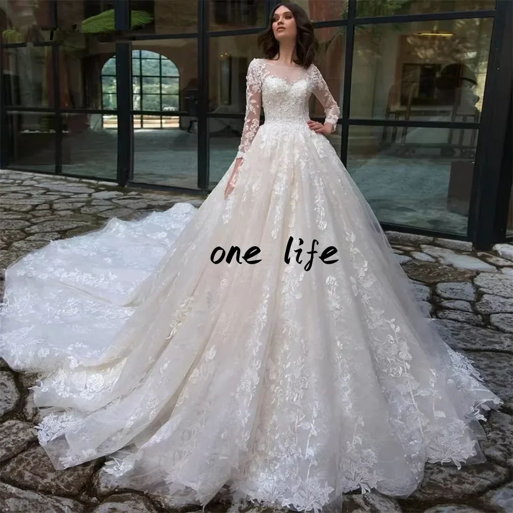 Customized Glamorous Lace Appliques Ball Gown Weddings Dress Scoop Neck Beading Full Sleeve Wedding Gown vestido de novias