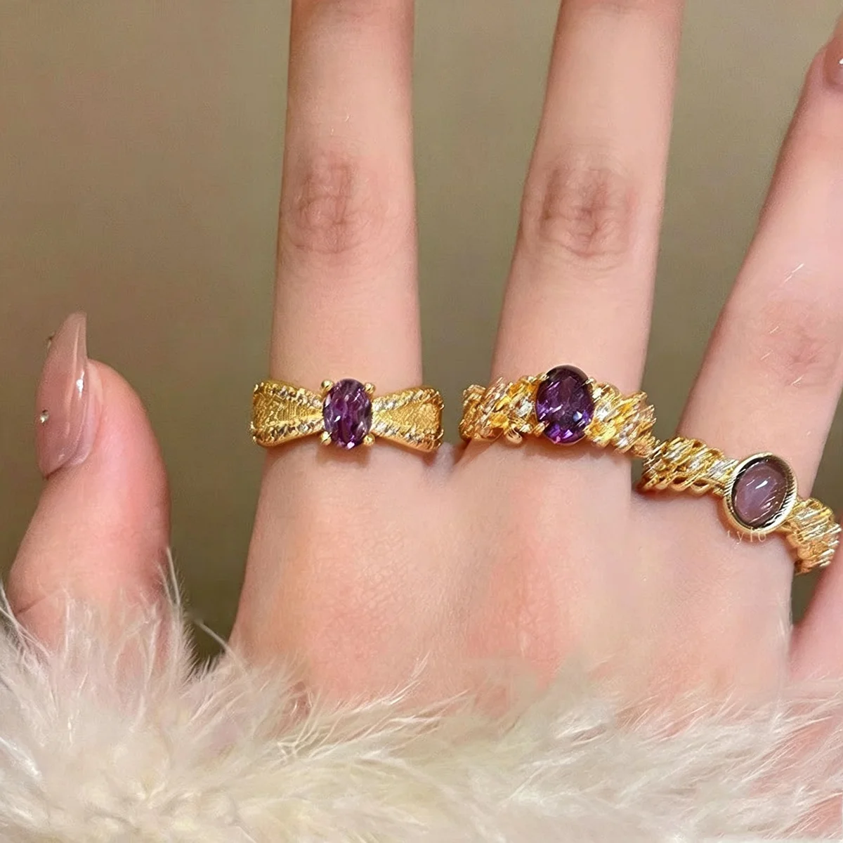 Luxurious Unique Ancient Method Purple Quartz Ring for Women Vintage Style Pigeon's Egg Shape Open Versatile Fashion Accessory