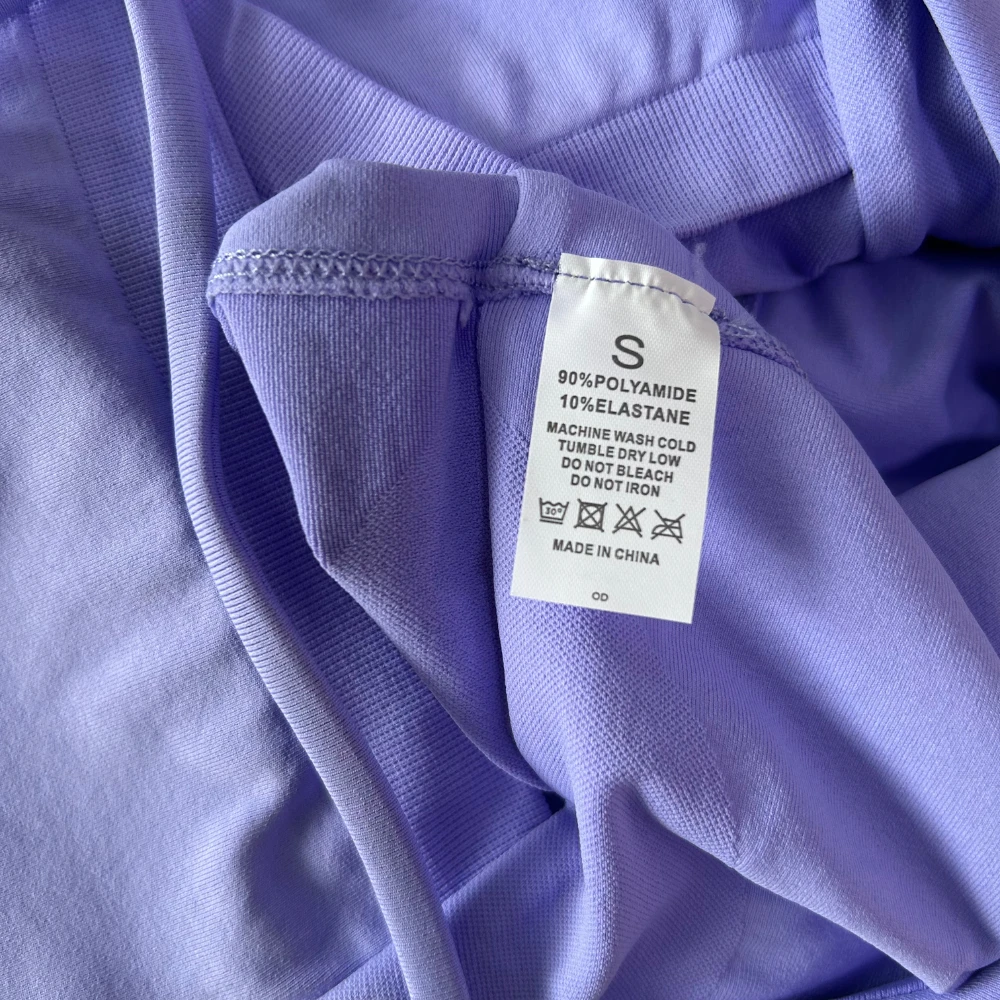 Nahtloses Trägertop Rückenfreies Gepolstertes Gym-Top für Damen mit überkreuzten Rückenriemen, eingebautem BH, herausnehmbaren Cups, Activewear Yoga-Shirt Tanktops – Detail 10
