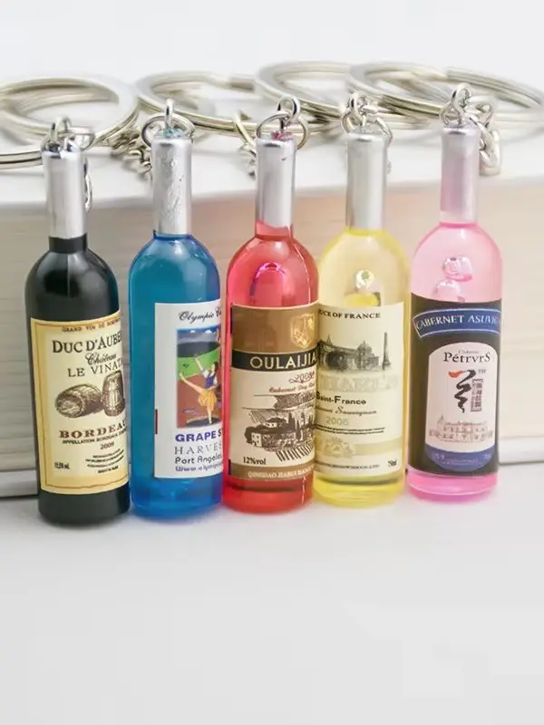 New Model Resin Wine Bottle Key Chain Ladies Men Fashion Car Bag Key Chain Couple Friends Alcohol Lovers Birthday Gift