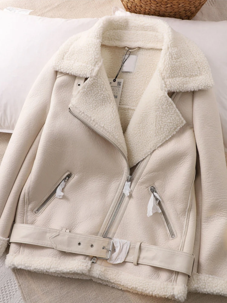 LY VAREY LIN Winter Women Faux Leather Lambs Wool Fur Collar Pu Moto Zipper Jacket Warm Thick Outerwear Faux Lamb Leather Jacket