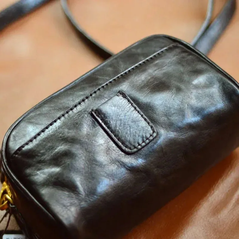 

AETOO Single shoulder cross pillow bag leather men's small square bun top layer cowhide Foreign style crossbody bag vintage vege